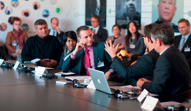 <strong>Audi Urban Future Award｜アウディ アーバン フューチャー アワード</strong><br />パネルディスカッションの様子