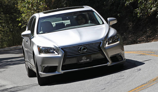 <strong>LEXUS LS600h｜レクサス LS600h</strong>