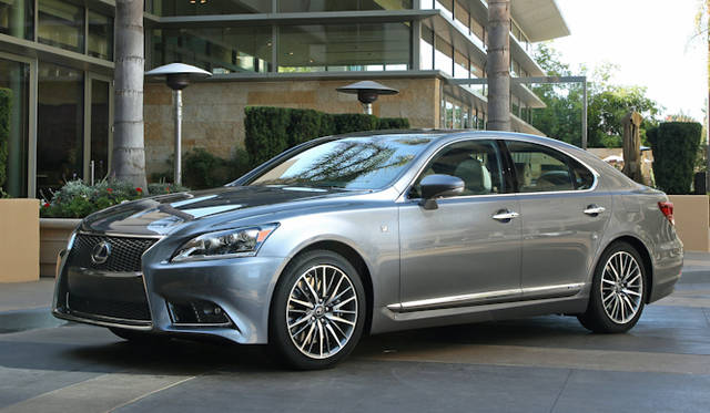 <strong>LEXUS LS600h F Sport｜レクサス LS600h Fスポーツ</strong>