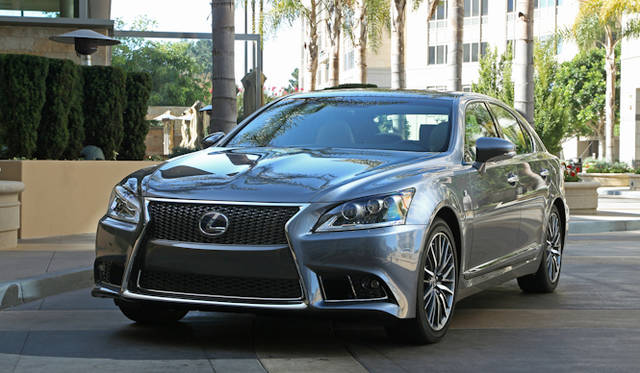 <strong>LEXUS LS600h F Sport｜レクサス LS600h Fスポーツ</strong>