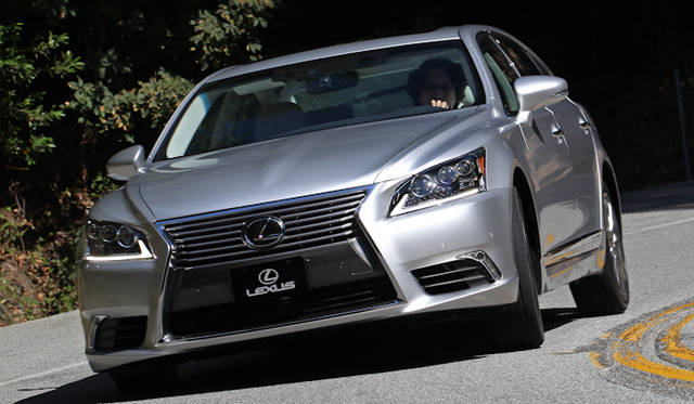 <strong>LEXUS LS460L F SPORTS｜レクサス LS460L Fスポーツ</strong>