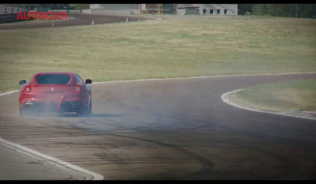 <strong>Ferrari F12 Berinetta｜フェラーリ F12 ベルリネッタ</strong>