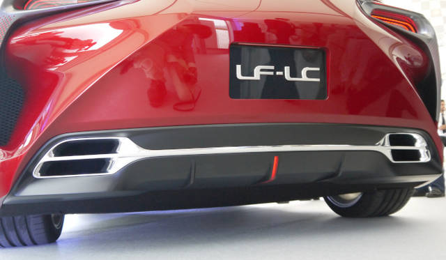 <strong>Lexus Spindle Night｜レクサス スピンドル ナイト</strong><br />LF-LCは日本初公開