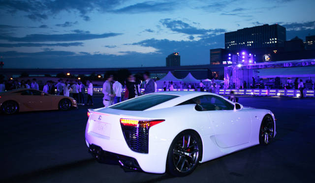 <strong>Lexus Spindle Night｜レクサス スピンドル ナイト</strong>