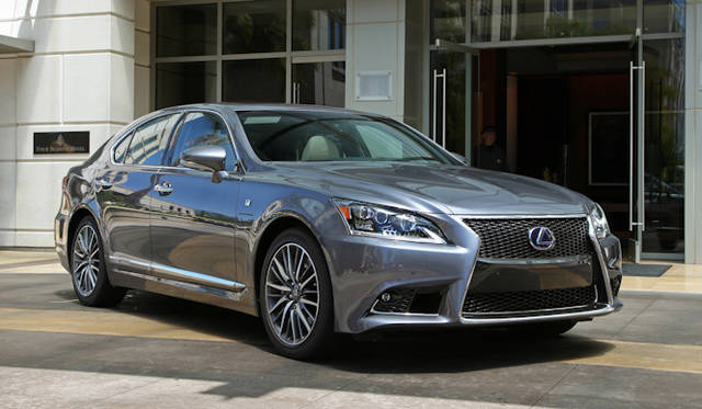 <strong>LEXUS LS600h F Sport｜レクサス LS600h Fスポーツ</strong>
