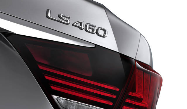 <strong>LEXUS LS460｜レクサス LS460</strong>