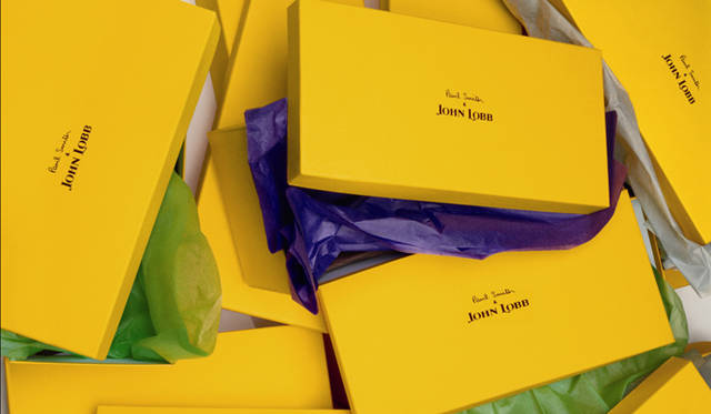 　ボックスも専用のものだ