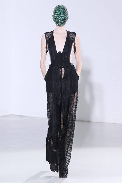 <strong>MAISON MARTIN MARGIELA｜メゾン マルタン マルジェラ</strong>　2012年秋冬アーティザナルコレクション