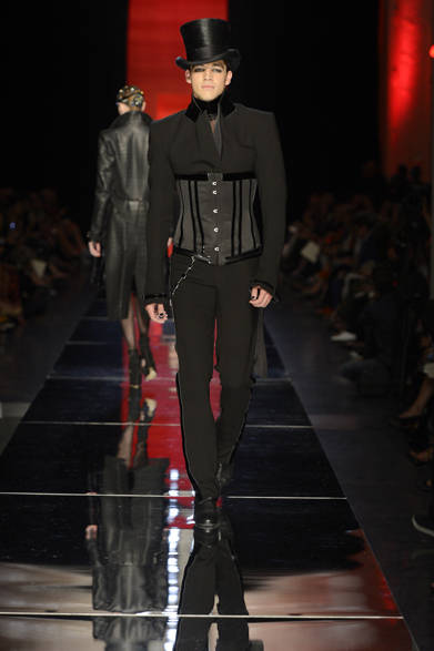 <strong>GAULTIER PARIS｜ゴルチエ パリ</strong>　2012年秋冬オートクチュールコレクション　Patrice Stable p/o Jean Paul Gaultie