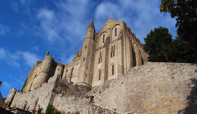 <strong>Renault Koleos BOSE Edition dCi150 4x4｜ルノー コレオス ボーズ エディション dCi150 4x4</strong>