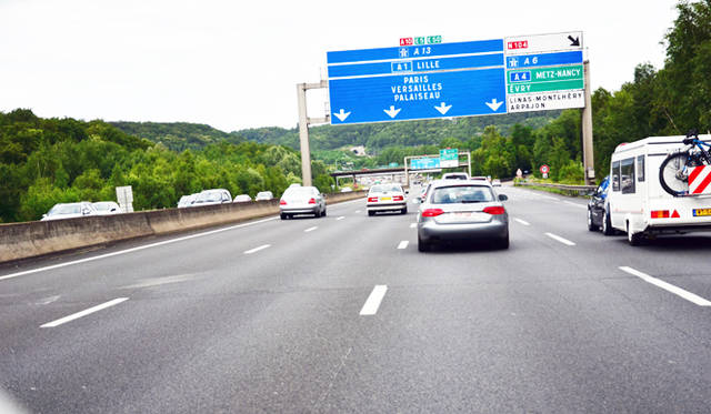 <strong>Renault Koleos BOSE Edition dCi150 4x4｜ルノー コレオス ボーズ エディション dCi150 4x4</strong>