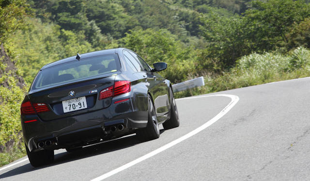 <strong>BMW M5｜ビー・エム・ダブリュー M5</strong>