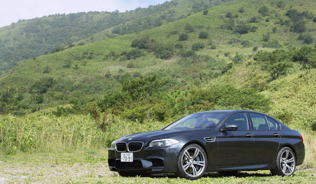 <strong>BMW M5｜ビー・エム・ダブリュー M5</strong>
