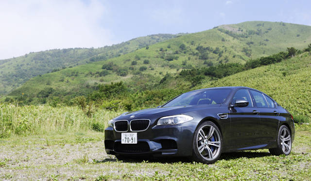 <strong>BMW M5｜ビー・エム・ダブリュー M5</strong>