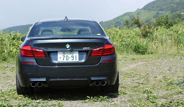 <strong>BMW M5｜ビー・エム・ダブリュー M5</strong>