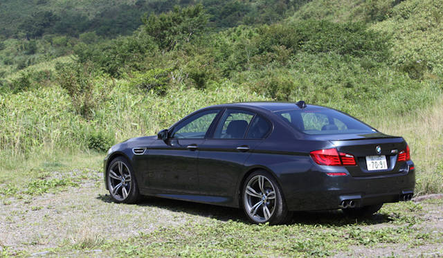 <strong>BMW M5｜ビー・エム・ダブリュー M5</strong>