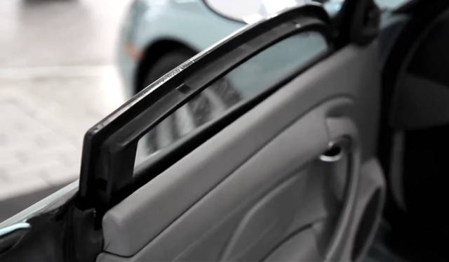 <strong>Porshce Museum Secrets｜ポルシェ ミュージアム シークレッツ</strong> 防弾仕様の996型「911」