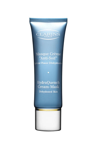 肌の奥にうるおいのオアシスを作りだし、しっとり輝く肌へ。マルチレベルで肌をうるおす保湿ライン「シュペール イドラタン」の保湿集中マスク。肌の奥深くに届く“マルチレベル保湿”により、深刻な乾燥に悩む肌も瞬時に保湿。小麦から抽出した2種類のヒアルロン酸を融合した独自のヒアルロン酸複合体、肌のバリア機能を高め、肌本来の保湿機能を高めるマダガスカル原産の樹木 カタフレイ、微小循環を促す植物 ソルビエツリーなどの有用成分が肌の深部まで保湿レベルをぐっと底上げ。内側から健康的なツヤを湛える肌へと導く、SOS保湿マスクである。<br /><br />シュペール イドラタン クリーム マスク [75g]　6300円<br /><br />クラランス<br />Tel. 03-3470-8545<br />http://www.clarins.com