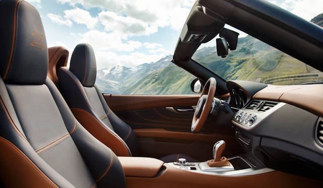 <strong>BMW Zagato Roadster｜ビー・エム・ダブリュー ザガート ロードスター</strong>