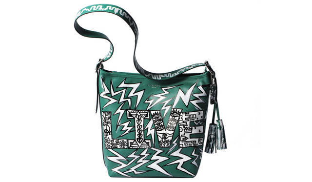 <strong>COACH│コーチ</strong>　AI　デザイン