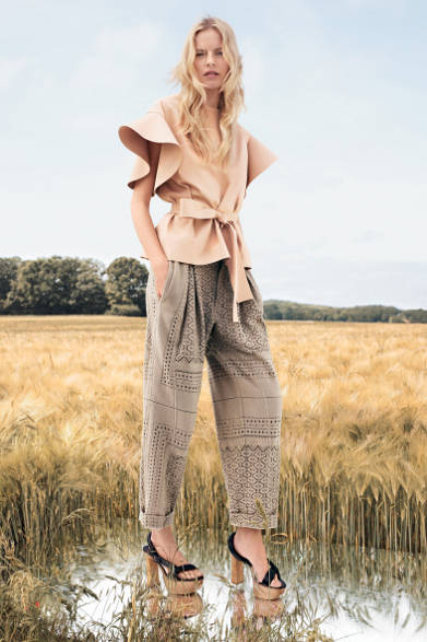 　2013年春夏プレコレクション