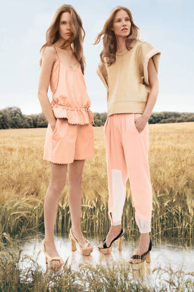 　2013年春夏プレコレクション