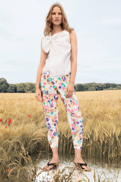 　2013年春夏プレコレクション