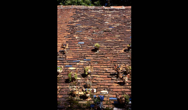 <strong>carnet de jardin｜松永 学</strong> オブジェが同居