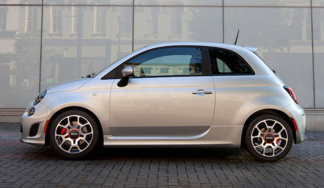<strong>Fiat 500 Turbo｜フィアット 500ターボ</strong>