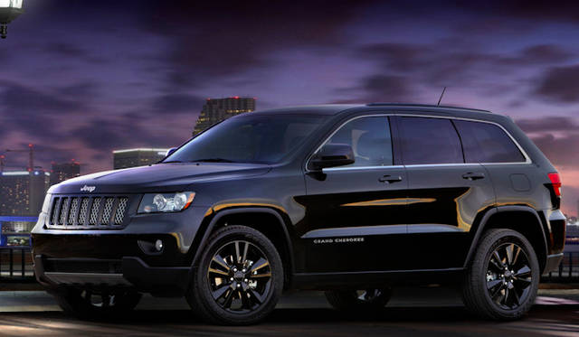 <strong>Jeep Grand Cherokee Altitude｜ジープ グランドチェロキー アルティテュード</strong>　