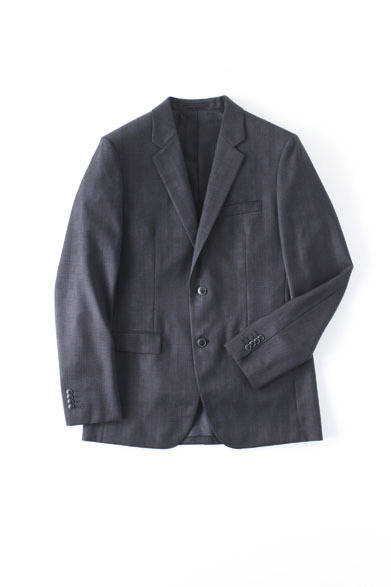 　ジャケット6万3000円（セオリー／阪急MEN’S TOKYO）
