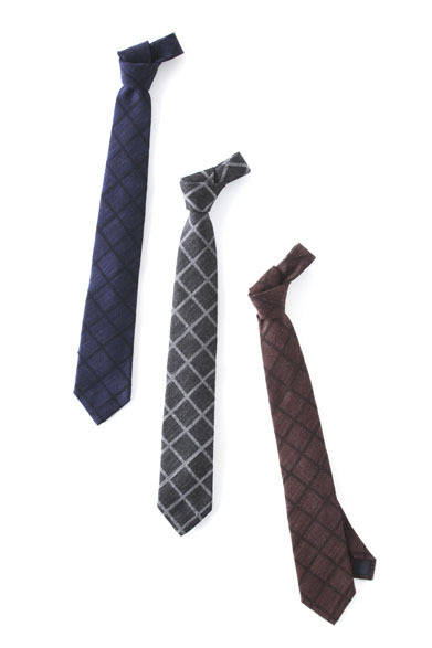 　ネクタイ各7140円（ザ タイ／阪急MEN’S TOKYO）