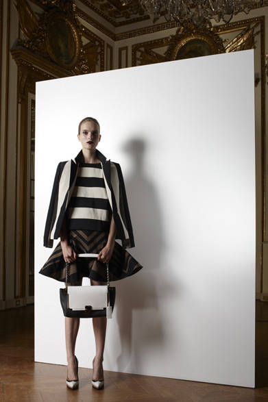 　2013年春夏プレコレクション