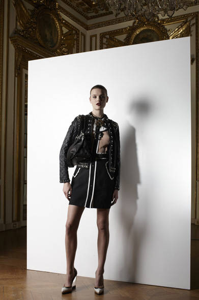 　2013年春夏プレコレクション