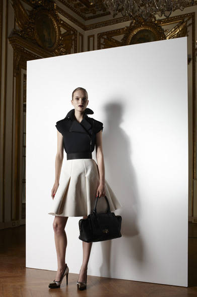 　2013年春夏プレコレクション