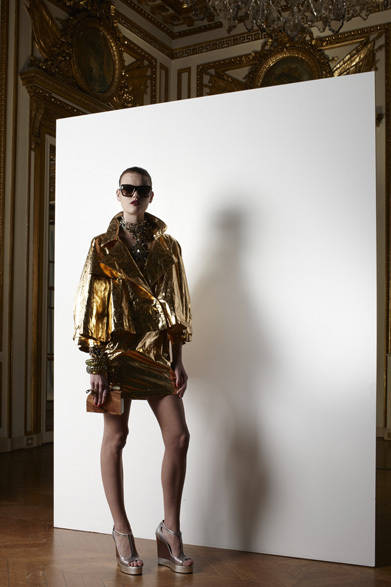 　2013年春夏プレコレクション