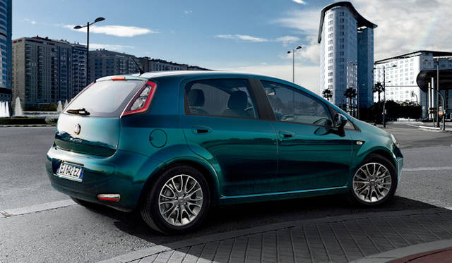 <strong>Fiat Punto｜フィアットプント</strong>　新色「グラムロック」