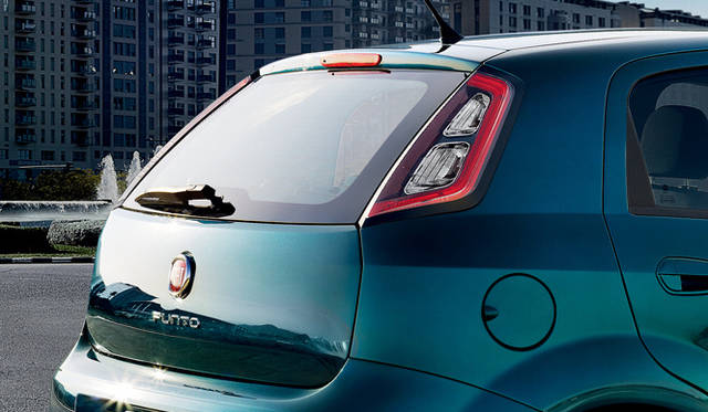 <strong>Fiat Punto｜フィアットプント</strong>　