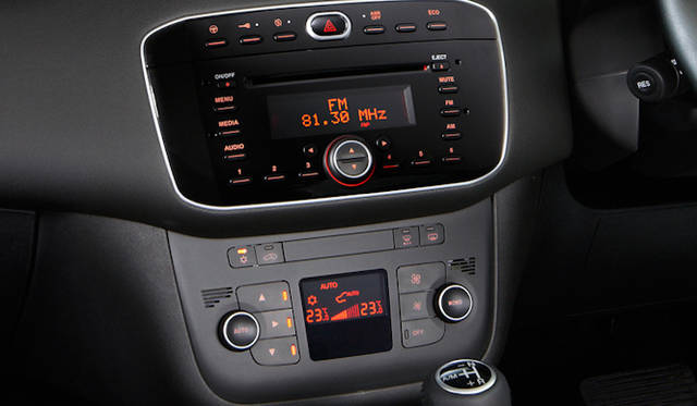 <strong>Fiat Punto｜フィアットプント</strong>　