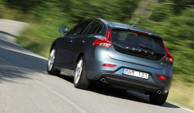 <strong>Volvo V40｜ボルボV40</strong>