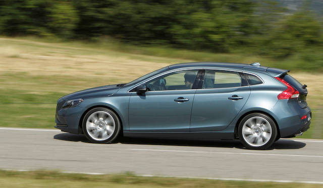 <strong>Volvo V40｜ボルボV40</strong>