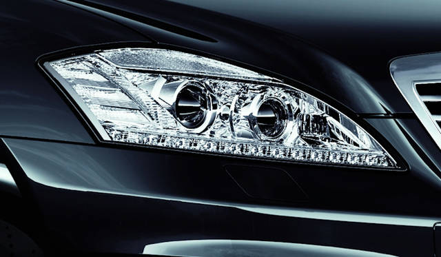 <strong>Mercedes-Benz S-Class S 550 BlueEFFICIENCY long GrandEdition<br />メルテゼス・ベンツ Sクラス S 550 ブルーエフィシエンシー ロング グランドエディション</strong>