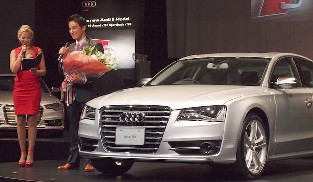 <strong>Audi S8｜アウディS8</strong><br />競泳男子200mバタフライのオリンピック メダリスト、松田丈志選手