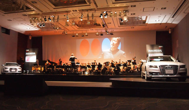 <strong>Audi S8｜アウディS8</strong><br />発表会では佐渡 裕氏が指揮をとり、特別演奏が披露された