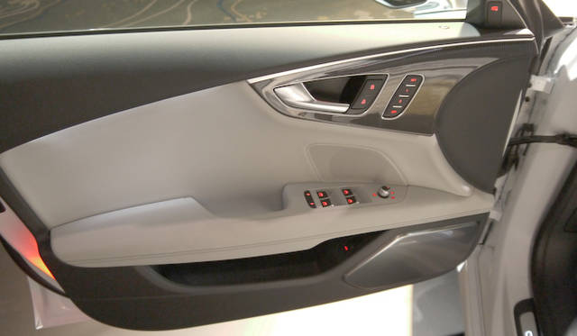 <strong>Audi S7 Sportback｜アウディS7スポーツバック</strong>