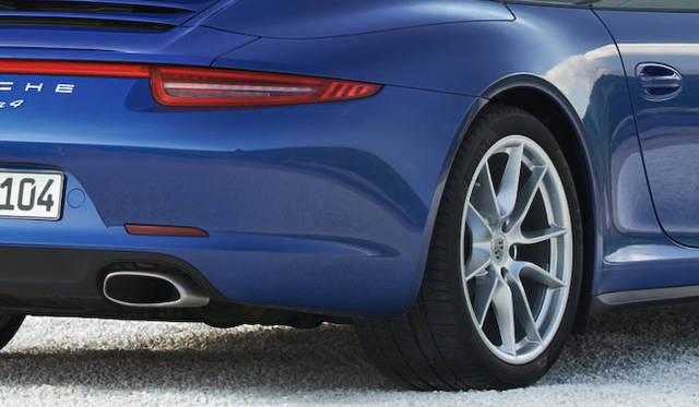 <strong>Porsche 911 Carrera4 Cabriolet｜ポルシェ911カレラ4カブリオレ</strong>