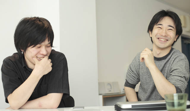 <strong>Open Reel Ensemble × artless｜</strong> オープンリールアンサンブルの吉田さん（左）と和田さん