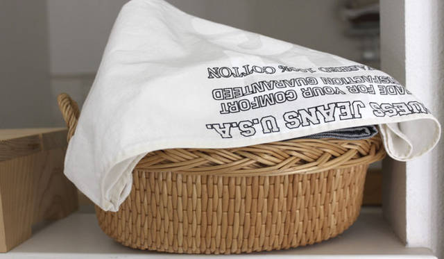 <strong>Yoko Ueno Lewis｜暮らしノート｜収納のためのマジカルミステリーツアー</strong>　バスケットはもっとも簡単な収納ツール