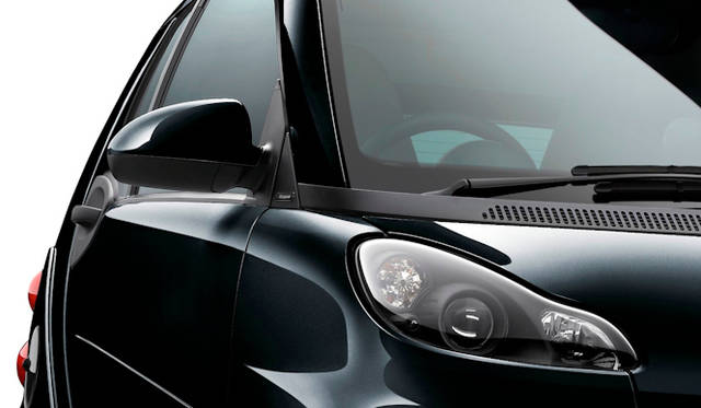 <strong>smart fortwo coupe BRABUS Xclusive<br />スマート フォーツー クーペ ブラバス エクスクルーシブ</strong>