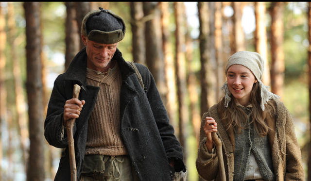 <strong>MOVIE│『ウェイバック -脱出6500km-』</strong>　『いまを生きる』『トゥルーマン・ショー』などで人間の本質を描きつづけてきた名匠ピーター・ウィアー監督が映画化した渾身の一作　 ©2010Siberian Productions,LLC